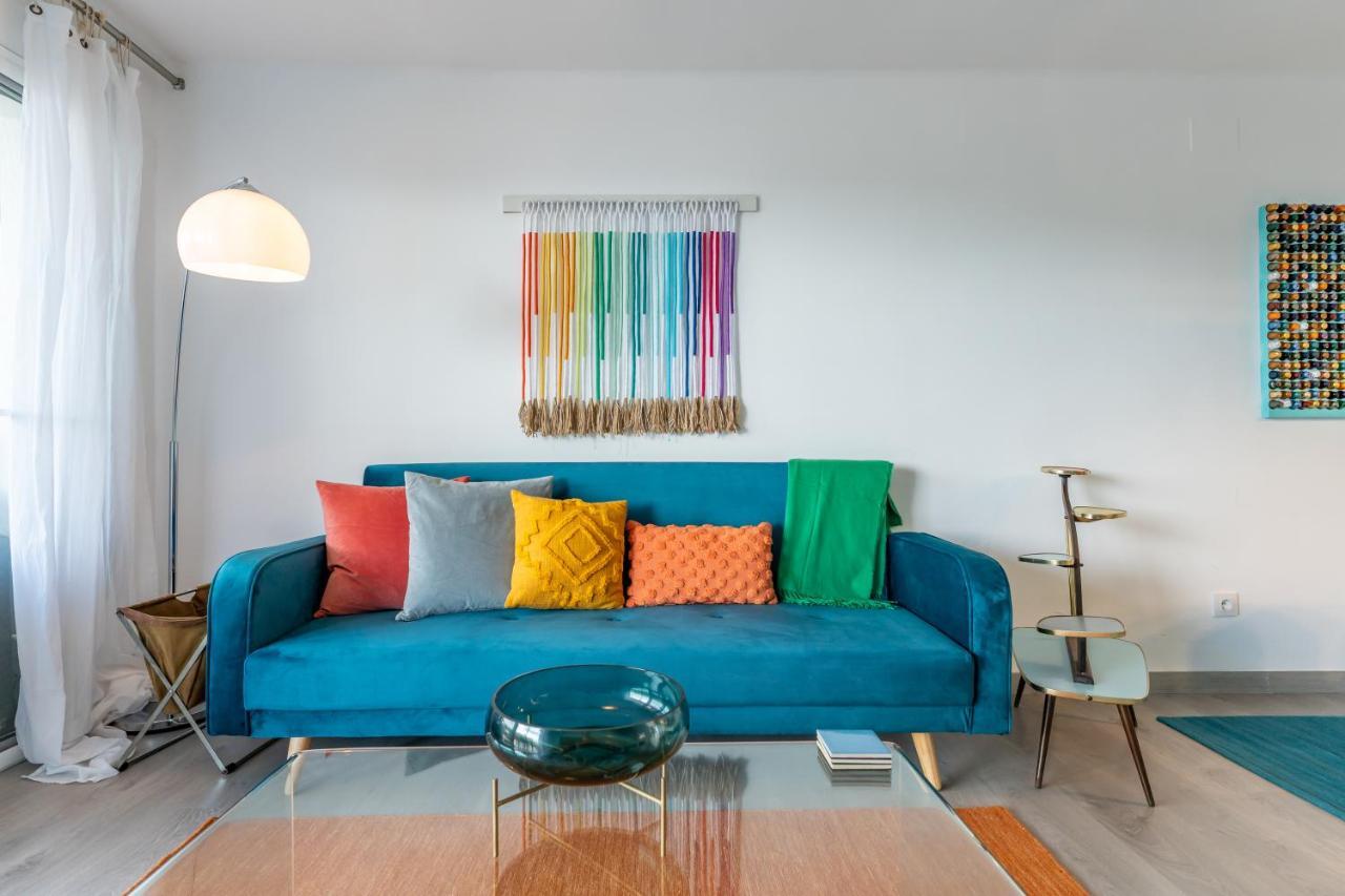 Beach Front Retro Hideaway In ซาลอว์ ภายนอก รูปภาพ